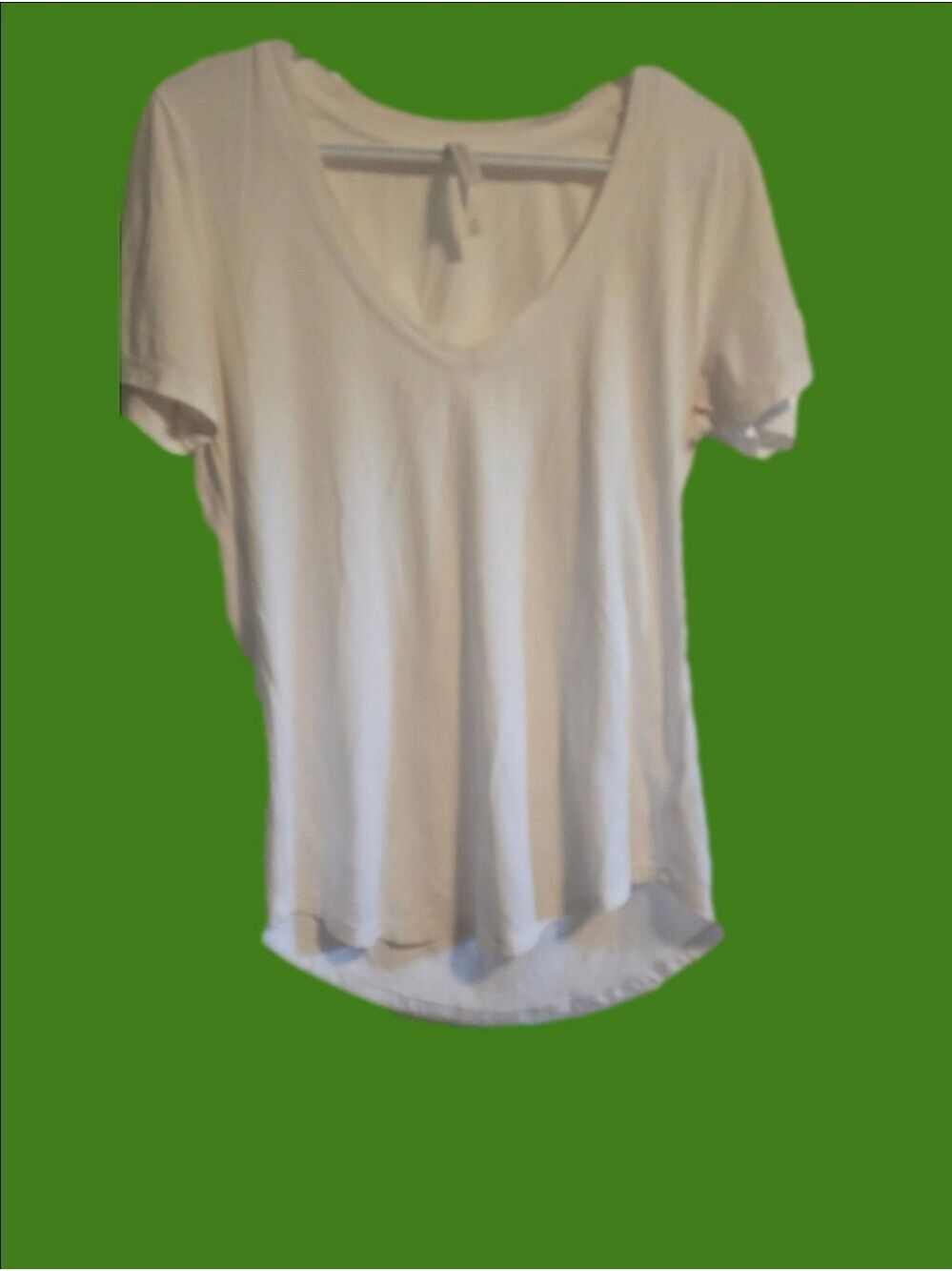 4/$67 Deal! Babaton White V-Neck Short Sleeve Tee
